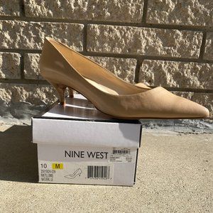 Nude Heel by Nine West, Size 10M US Women's shoe, Tan Leather kitten heel